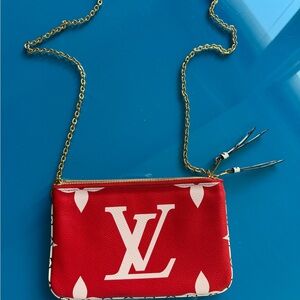 Louis Vuitton Red and White Women's Bag
